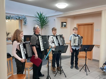 600362933_879349998005731_8233274988576290948_n